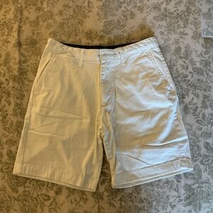Nautica Men's White Flat Front Shorts